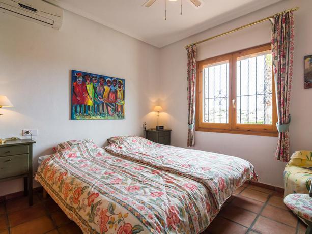 Imagen de la habitación del Villa Modern Villa in Rojales with Swimming Pool. Foto 2