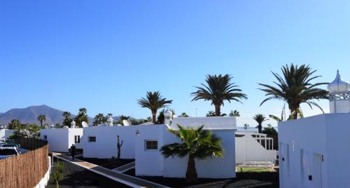 Imagen de la habitación del Villa New Lanzasuites. Foto 10