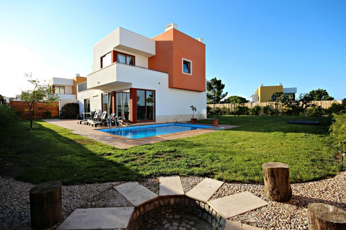 Imagen de los exteriores del Villa Obidos Lagoon Wellness Villas. Foto 12