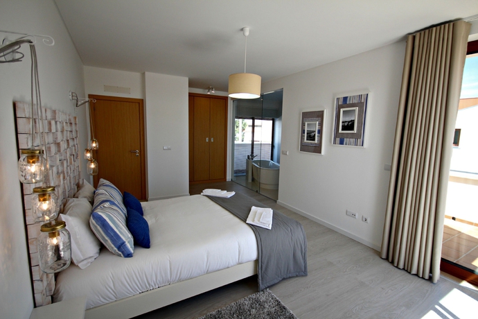 Imagen de la habitación del Villa Obidos Lagoon Wellness Villas. Foto 7