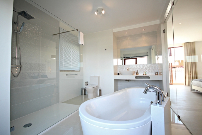 Imagen de la habitación del Villa Obidos Lagoon Wellness Villas. Foto 10