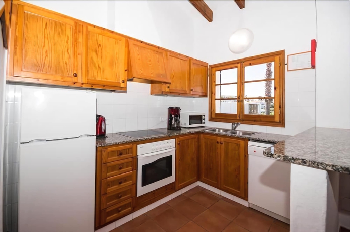 Imagen de la habitación del Villa Playas de Fornells. Foto 10