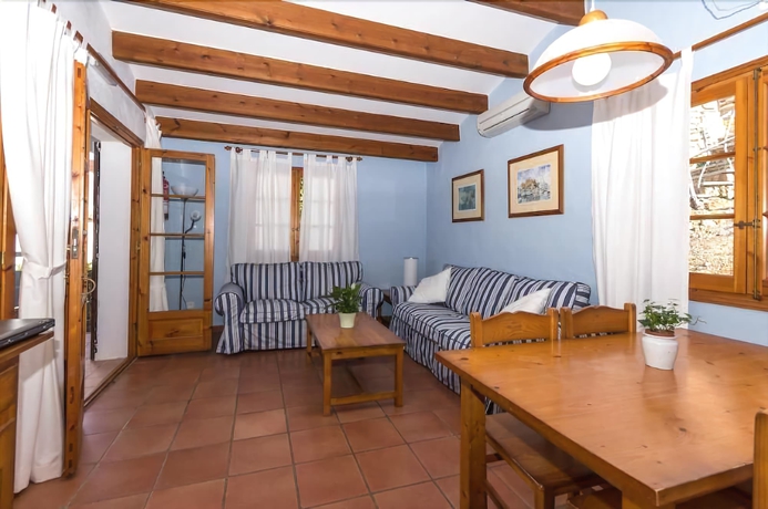 Imagen de la habitación del Villa Playas de Fornells. Foto 12