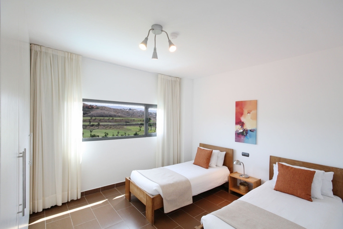 Imagen de la habitación del Villa Salobre. Foto 11