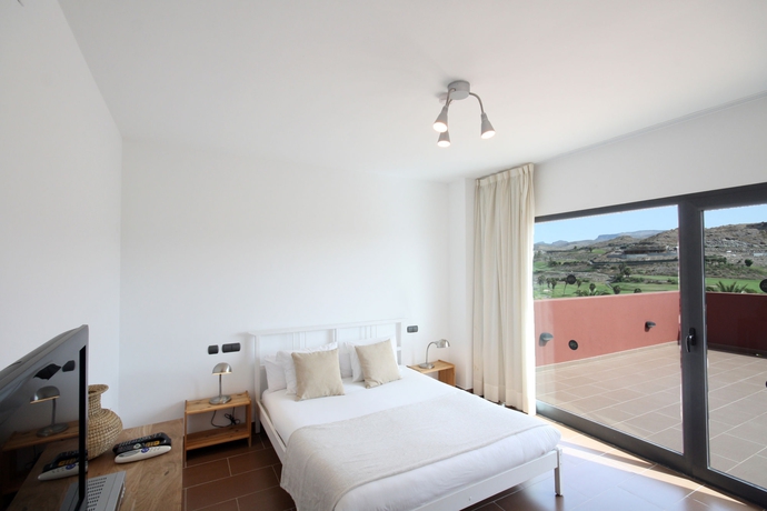 Imagen de la habitación del Villa Salobre. Foto 12