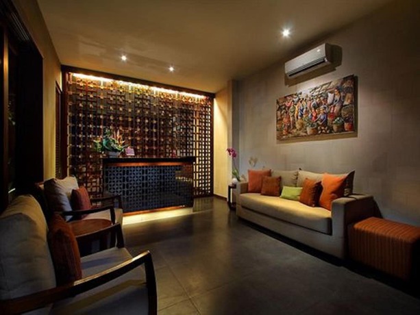 Imagen de los interiores del Villa Seminyak Icon By Karaniya Experience. Foto 16