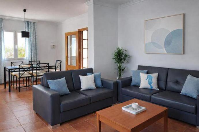 Imagen de los interiores del Villa Serena, Cala Blanca. Foto 6
