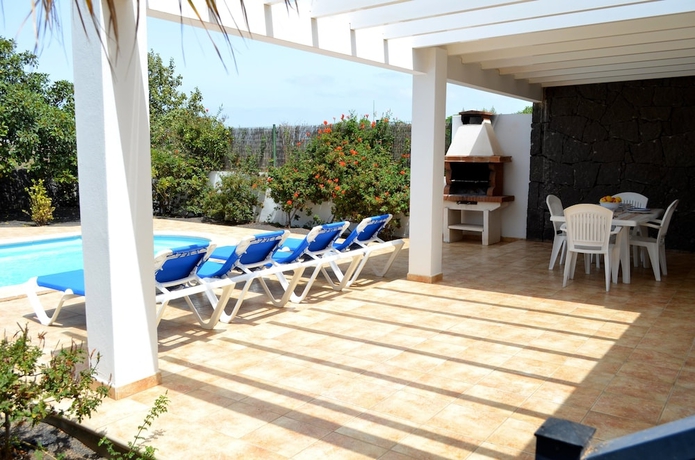 Imagen de la piscina del Villa Sun Grove. Foto 17