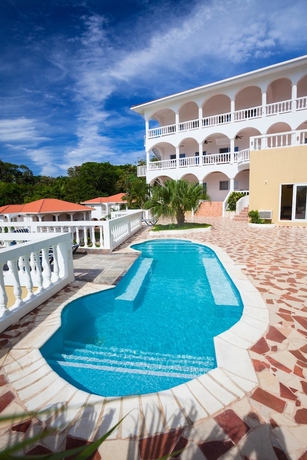 Imagen de la piscina del Villa Tranquila. Foto 14