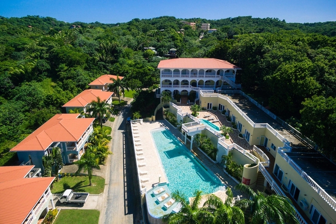 Imagen de la piscina del Villa Tranquila. Foto 16