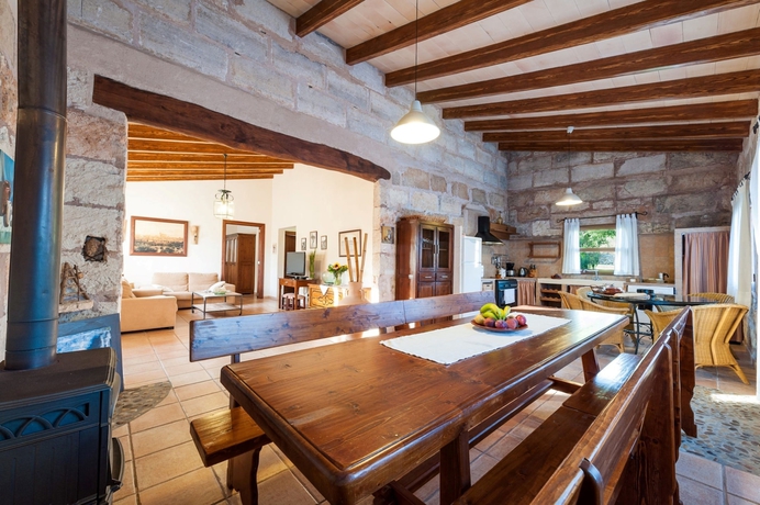 Imagen de la habitación del Villa VILLA ALCUDIOLA. Foto 7