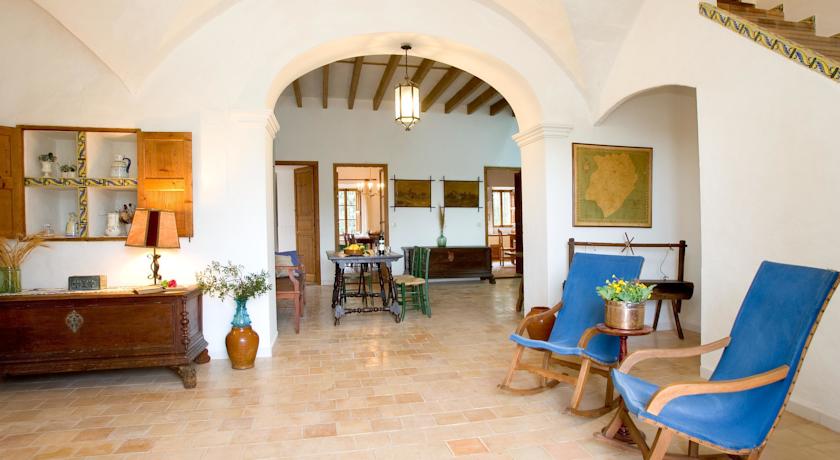 Imagen de los interiores del Villa VILLA SES CASES NOVAS. Foto 3