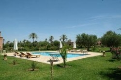 Imagen de la piscina del Villa Villa Dar Mya Palmiers. Foto 13