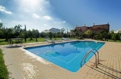 Imagen de la piscina del Villa Villa Dar Mya Palmiers. Foto 14