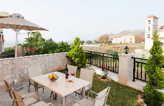 Imagen de la piscina del Villa Villa Ortansia. Foto 21