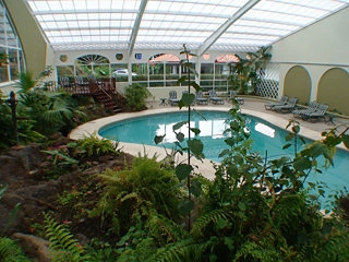 Imagen de la piscina del Villa Villas La Condesa. Foto 7