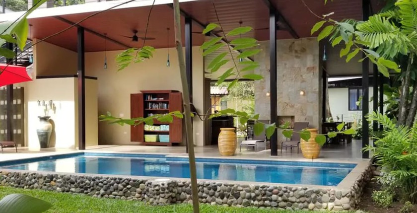 Imagen de la piscina del Villa Villas Piña - Adults Only. Foto 19