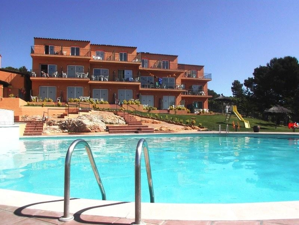 Imagen general del Viviendas Turísticas Vacacionales Apartamentos Club Torrevella. Foto 9