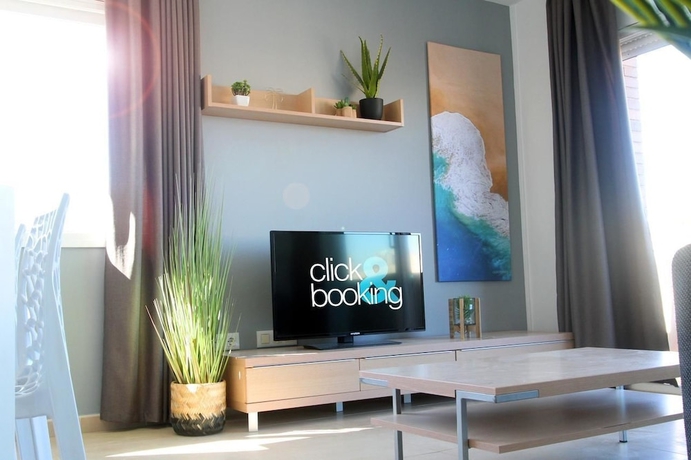 Imagen de los interiores del Viviendas Turísticas Vacacionales Apartamentos Saloumed. Foto 18