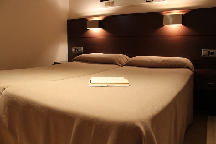 Imagen de la habitación del Viviendas Turísticas Vacacionales Apartamentos Turísticos Royal Marina Gardens. Foto 5