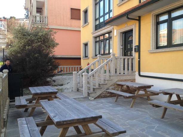 Imagen de los exteriores del Viviendas Turísticas Vacacionales Apartamentos Vida Corcubión. Foto 10