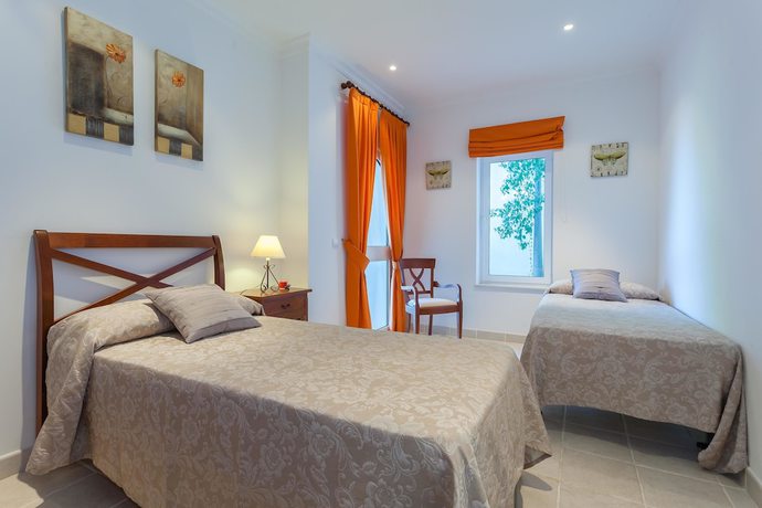 Imagen de la habitación del Viviendas Turísticas Vacacionales Arcos Gardens Sol Rent Golf. Foto 10