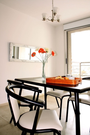 Imagen de la habitación del Viviendas Turísticas Vacacionales Atenea Apartments & Suites. Foto 4