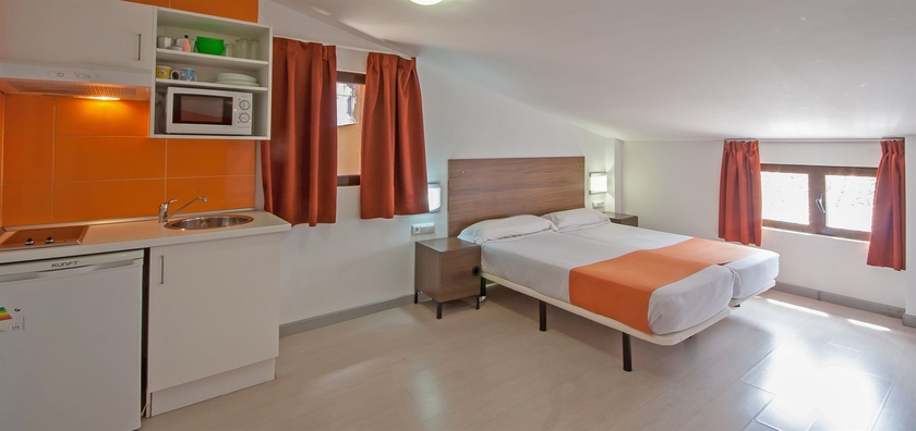 Imagen de la habitación del Viviendas Turísticas Vacacionales Baluart Apartments. Foto 9