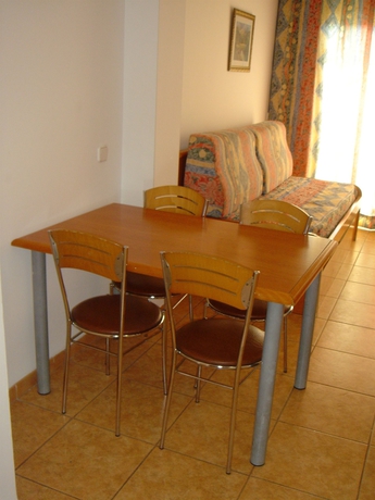 Imagen de la habitación del Viviendas Turísticas Vacacionales Blanco y Negro, Lloret de Mar. Foto 10