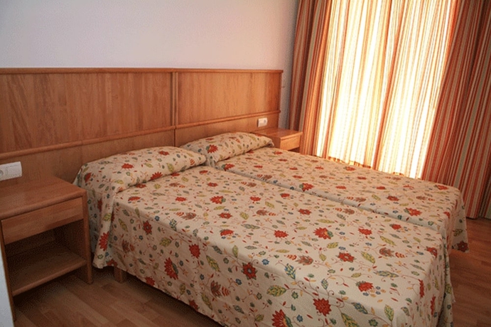 Imagen de la habitación del Viviendas Turísticas Vacacionales Bon Sol, L' Estartit. Foto 2