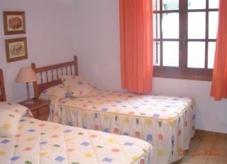 Imagen de la habitación del Viviendas Turísticas Vacacionales Bungalows Azahar. Foto 4