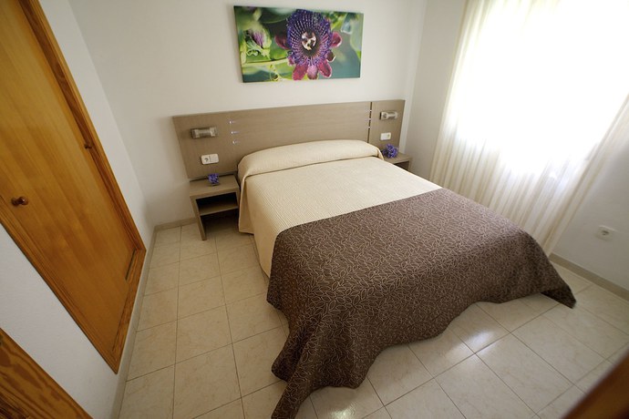 Imagen de la habitación del Viviendas Turísticas Vacacionales Bungalows Imperial Park Unitursa. Foto 3