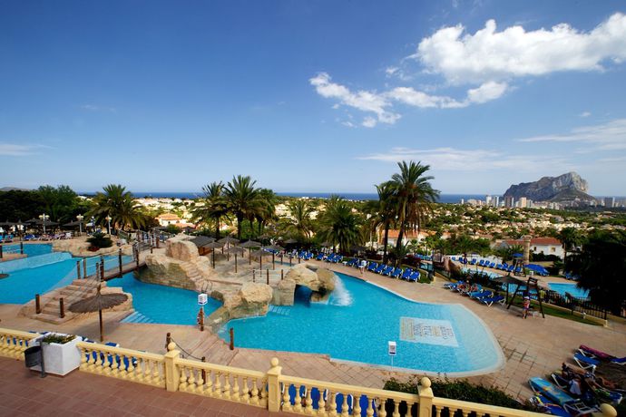 Imagen de la piscina del Viviendas Turísticas Vacacionales Bungalows Imperial Park Unitursa. Foto 13