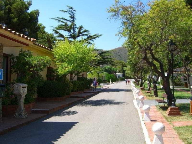 Imagen general del Viviendas Turísticas Vacacionales Cala Montjoi. Foto 4