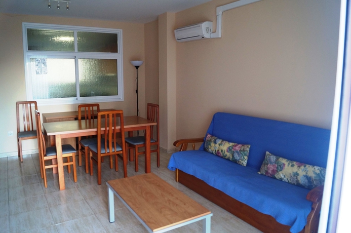 Imagen de la habitación del Viviendas Turísticas Vacacionales Costamar, Calafell. Foto 5