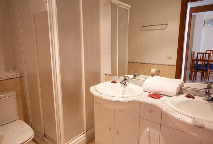 Imagen de la habitación del Viviendas Turísticas Vacacionales Costamar, Calafell. Foto 12