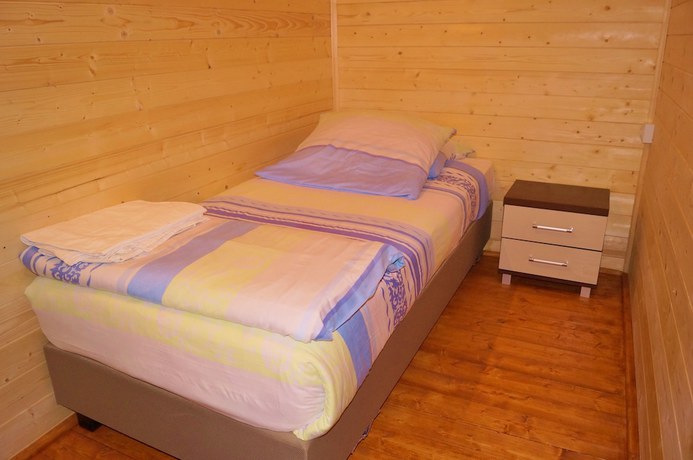 Imagen de la habitación del Viviendas Turísticas Vacacionales Domki Onyx. Foto 4