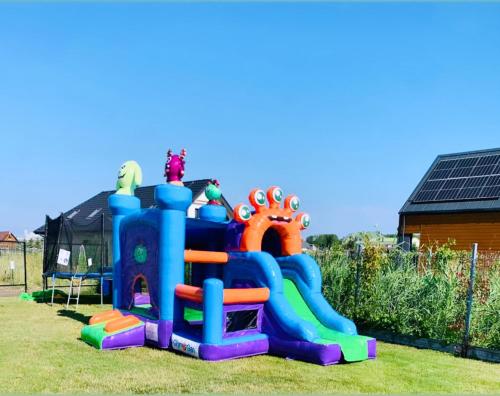 Imagen de los interiores del Viviendas Turísticas Vacacionales Domki Sarbinowo Elizjum. Foto 6