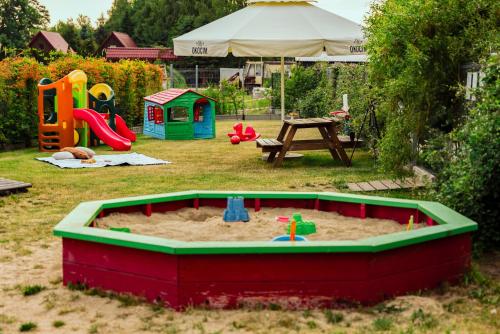 Imagen de los interiores del Viviendas Turísticas Vacacionales Domki Sarbinowo Elizjum. Foto 11