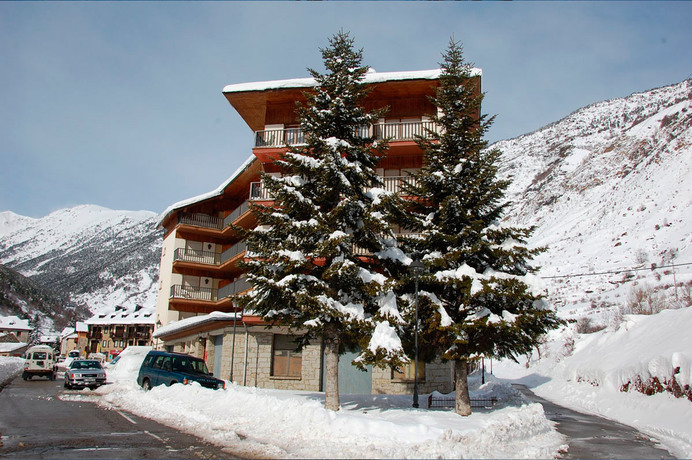 Imagen general del Viviendas Turísticas Vacacionales Espot 1300. Foto 11