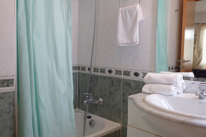 Imagen general del Viviendas Turísticas Vacacionales Felix, Salou. Foto 6