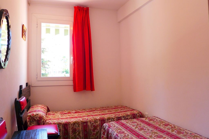 Imagen general del Viviendas Turísticas Vacacionales Felix, Salou. Foto 14