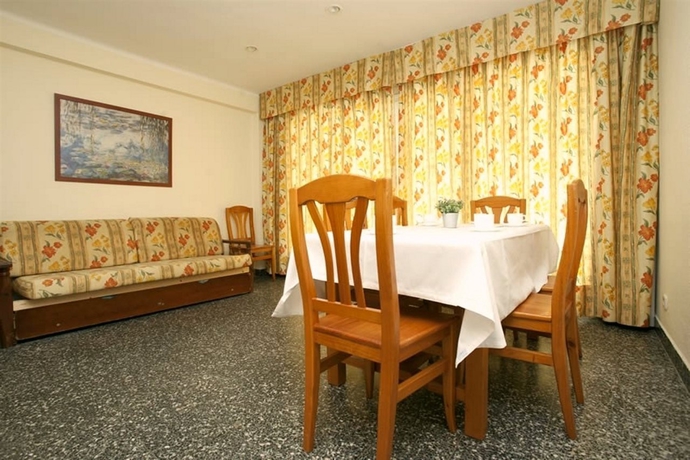 Imagen general del Viviendas Turísticas Vacacionales Goya, Salou. Foto 10