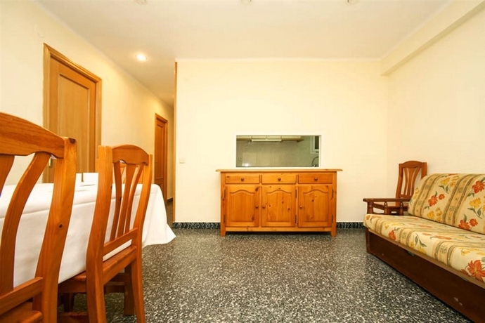 Imagen general del Viviendas Turísticas Vacacionales Goya, Salou. Foto 11