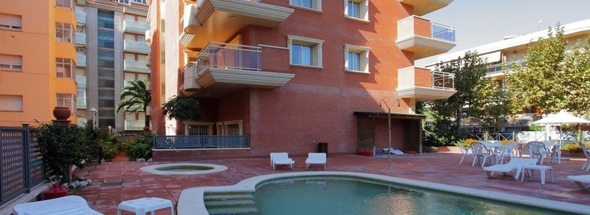 Imagen de los exteriores del Viviendas Turísticas Vacacionales Imperial Salou Apartments. Foto 5