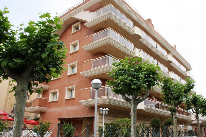 Imagen de los exteriores del Viviendas Turísticas Vacacionales Imperial Salou Apartments. Foto 6