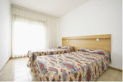 Imagen general del Viviendas Turísticas Vacacionales Inmobooking Pins Ii, Climatizado, 120m De La Playa. Foto 5