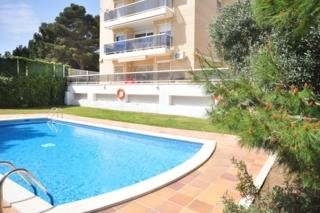 Imagen de la piscina del Viviendas Turísticas Vacacionales La Joya, Miami Playa. Foto 9