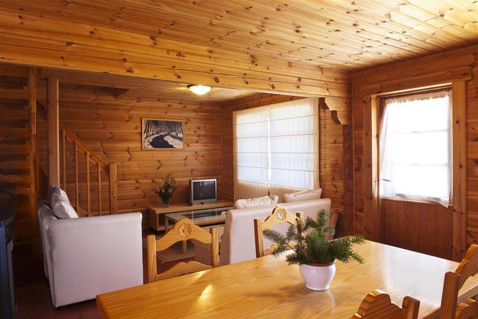 Imagen de la habitación del Viviendas Turísticas Vacacionales Luna Chalets Da Montanha. Foto 7