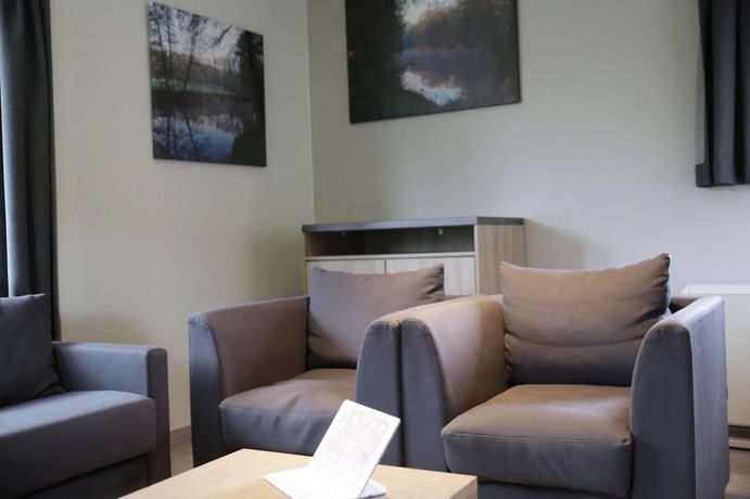 Imagen de los interiores del Viviendas Turísticas Vacacionales Maisons de Vacances Azur en Ardenne. Foto 13